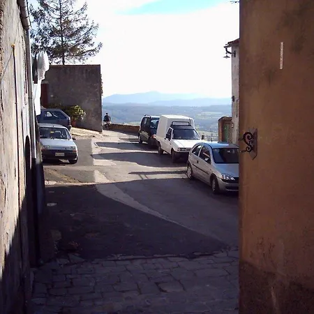 Apartment Casa Santina In Borgo Medievale Prata