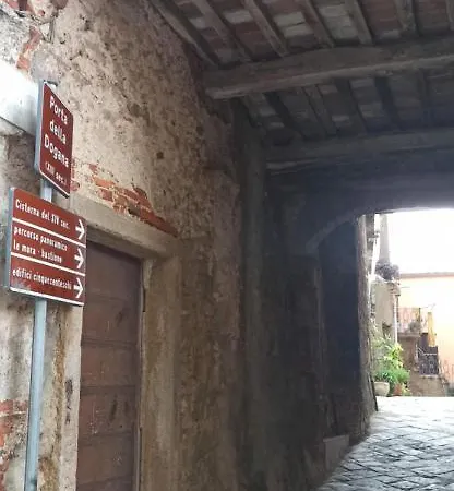 Apartment Casa Santina In Borgo Medievale
