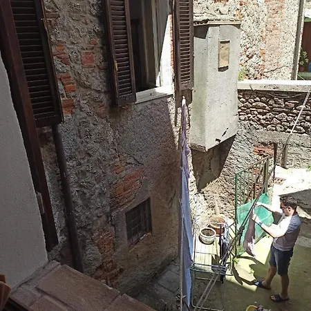 Casa Santina In Borgo Medievale